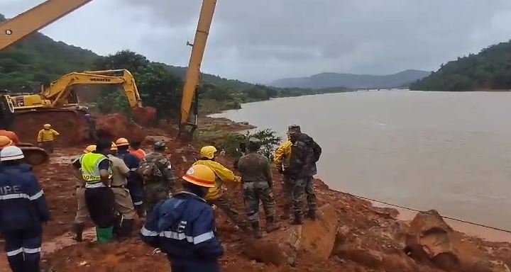 ಶಿರೂರು ದುರಂತ, ಗಂಗಾವಳಿ ನದಿಯಲ್ಲಿ ಟ್ರಕ್‌ ಪತ್ತೆ!, ಸಚಿವ ಬೈರೇಗೌಡ ಟ್ವಿಟ್‌