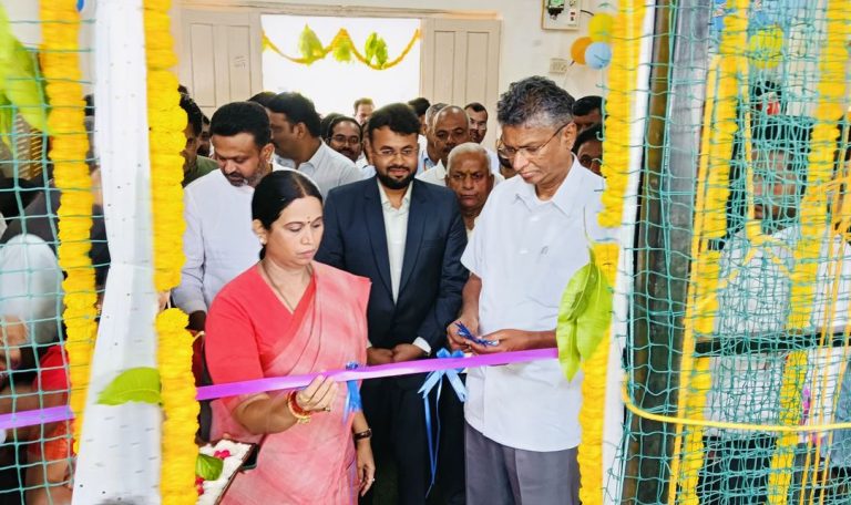 ಬಾಕ್ಸ್ ಕ್ರಿಕೆಟ್ ಮೈದಾನ ಉದ್ಘಾಟನಾ ಸಮಾರಂಭ, ಸಿಇಒ ರಾಹುಲ್ ಶಿಂಧೆ ಕಾರ್ಯವೈಖರಿಗೆ ಮೆಚ್ಚುಗೆ ವ್ಯಕ್ತಪಡಿಸಿದ ಸಚಿವೆ ಹೆಬ್ಬಾಳಕರ್