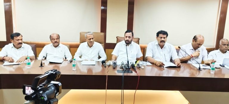 24 ರಂದು ಎಸ್ ಸಿಡಿಸಿಸಿ ಬ್ಯಾಂಕ್ ಅಧ್ಯಕ್ಷ ಡಾ. ರಾಜೇಂದ್ರಕುಮಾರ್ 77 ಜನ್ಮದಿನ, 77 ಮಂದಿ ಫಲಾನುಭವಿಗಳಿಗೆ ಸವಲತ್ತು: ದೇವಿಪ್ರಸಾದ್ ಶೆಟ್ಟಿ